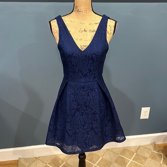 Francesca's Collections Dresses & Skirts - Francesca’s dress size small women’s